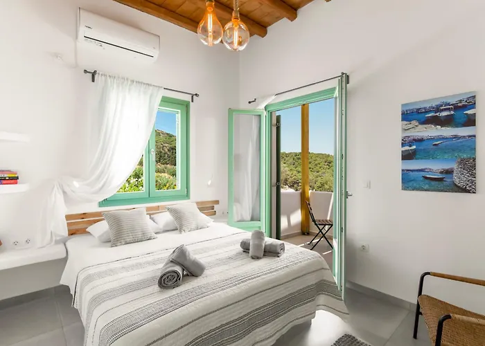 Villa Lefkes View Léfkesz