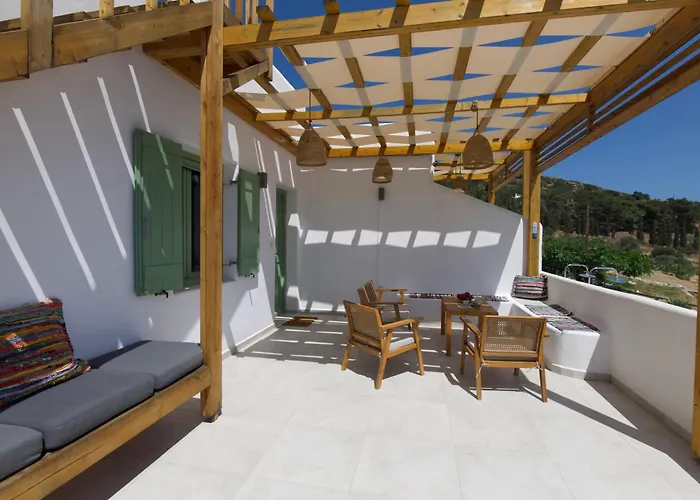 Lefkes View Léfkesz