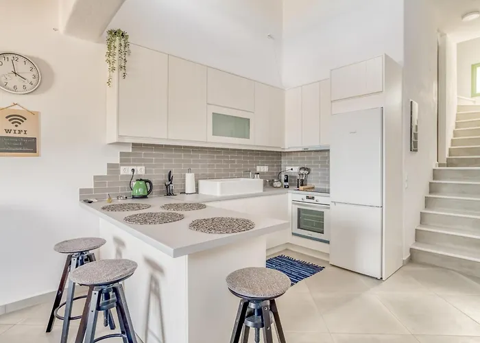 Lefkes View ヴィラ