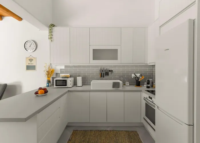 Lefkes View レフケス