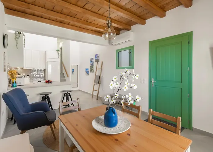 Lefkes View ヴィラ *